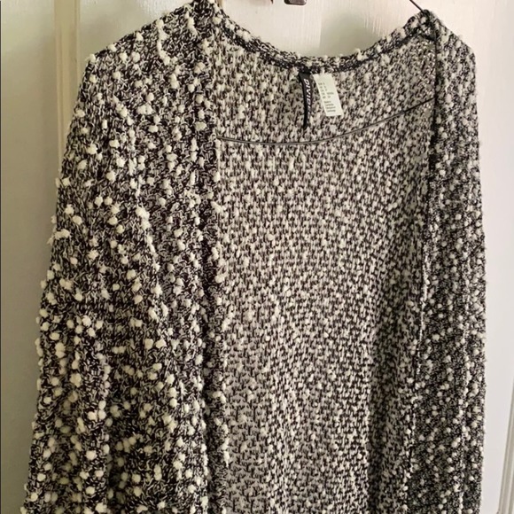 Long black and white light cardigan - Picture 2 of 5